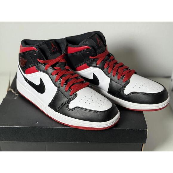 Nike Air Jordan 1 Mid “Gym Red Black Toe” Size 10.5 Men’s – Brand New with Tags - Picture 2 of 9